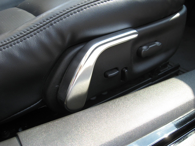 2005-2013 C6 Corvette Polished Seat Adjuster