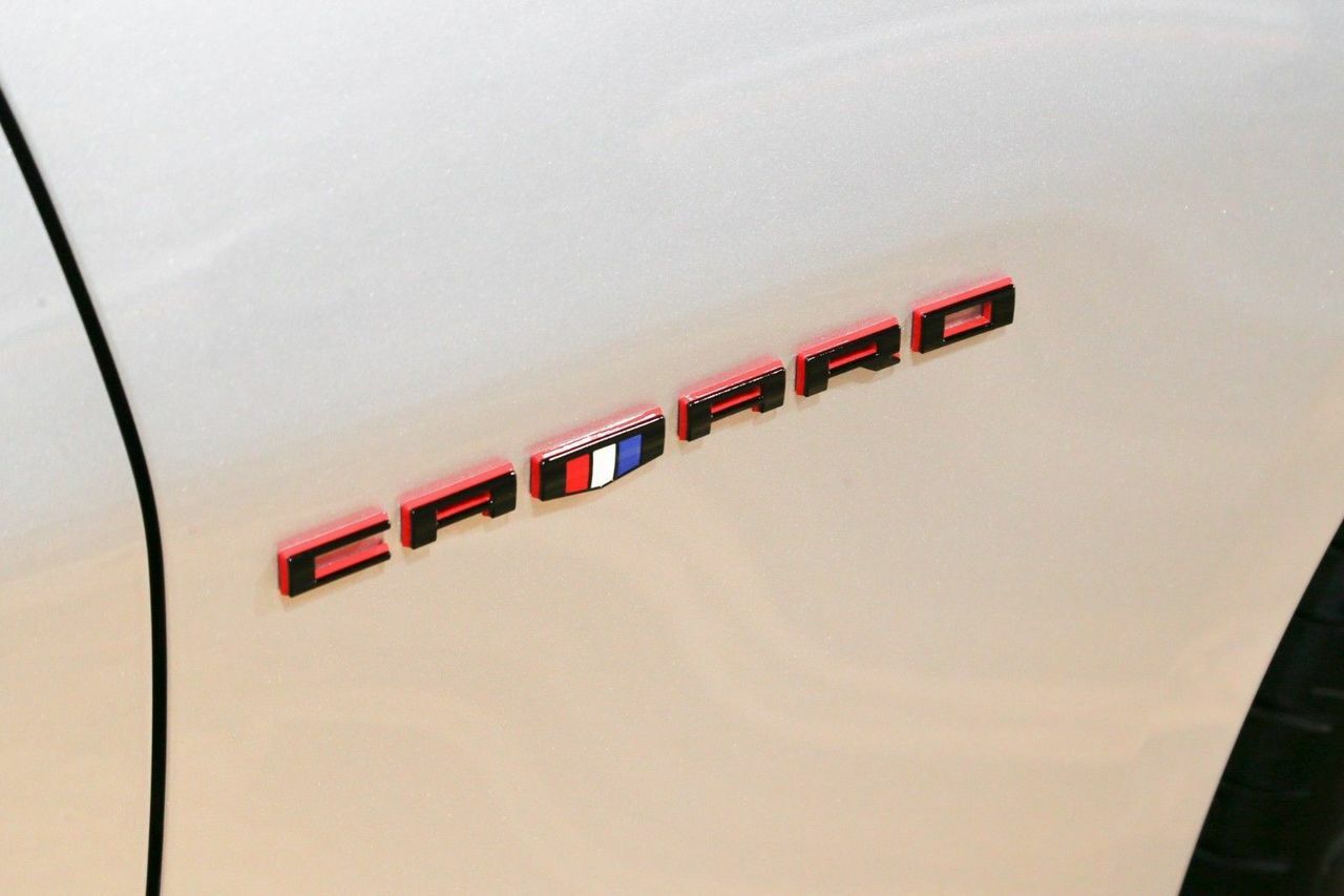 16-22+ Camaro Redline Edition Fender Emblem Kit (Includes 2), GM OEM