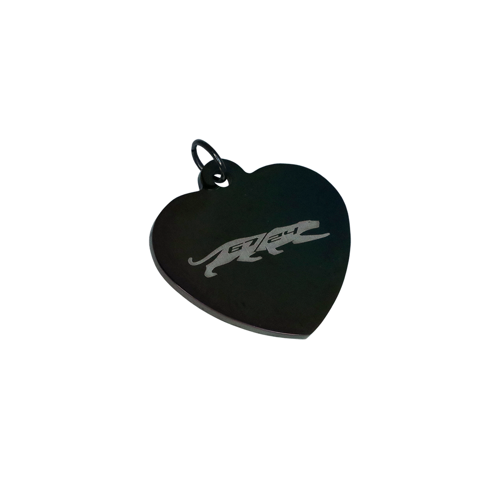 Camaro Panther 67/24 Heart Pendant : Black